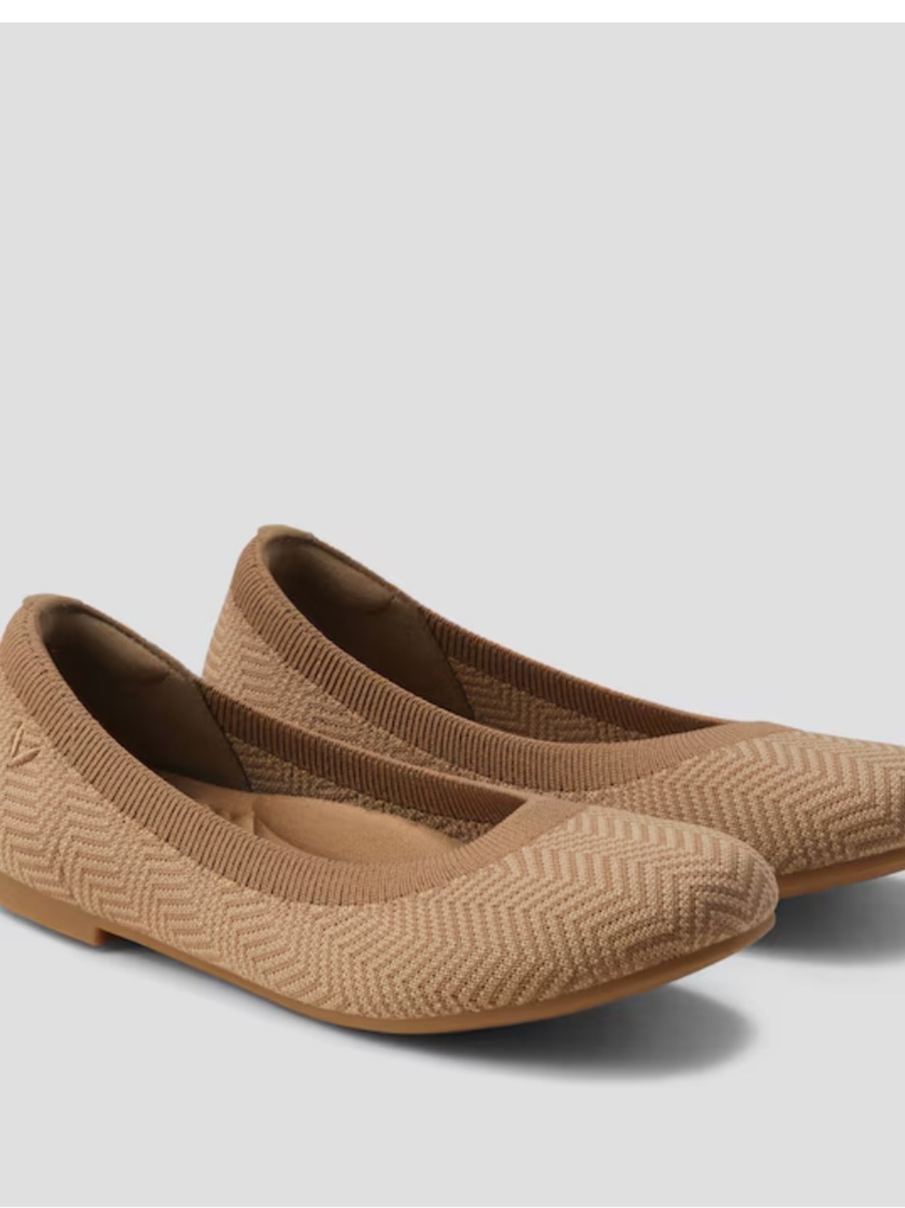 Vivaia Round-Toe Flats Claire Espresso Chevron Beige Size 39/8